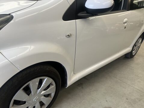 Toyota Aygo VVT-I ICE 15