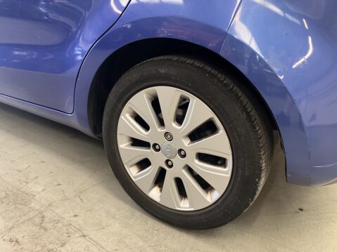 Kia Rio 2 14