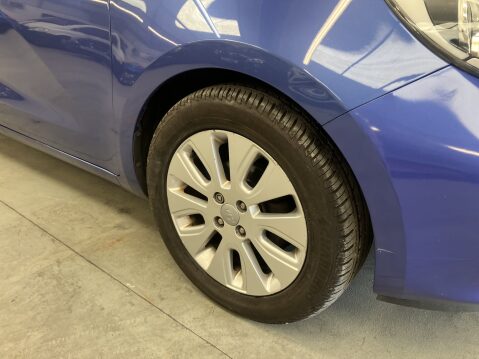 Kia Rio 2 12
