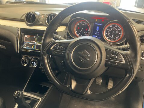 Suzuki Swift SZ5 BOOSTERJET SHVS MHEV 14