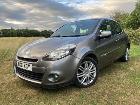 Renault Clio DYNAMIQUE TOMTOM 16V 6