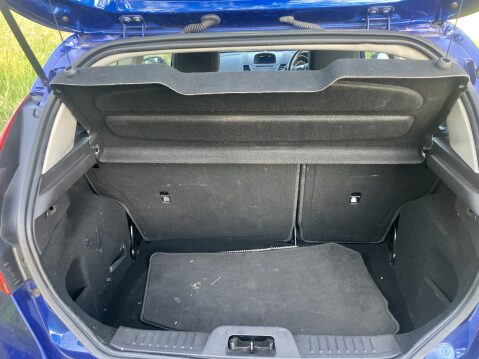 Ford Fiesta ZETEC 5