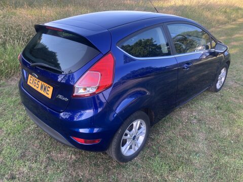 Ford Fiesta ZETEC 9