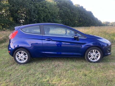 Ford Fiesta ZETEC 10
