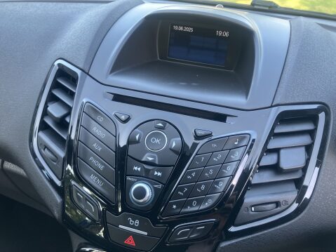 Ford Fiesta ZETEC 14