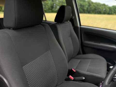 Suzuki Splash SZ2 3