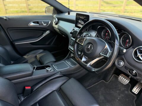 Mercedes-Benz GLA 2.1 GLA200d AMG Line (Premium Plus) 7G-DCT 4MATIC Euro 6 (s/s) 5dr 12