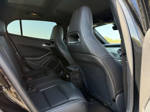 Mercedes-Benz GLA 2.1 GLA200d AMG Line (Premium Plus) 7G-DCT 4MATIC Euro 6 (s/s) 5dr 13