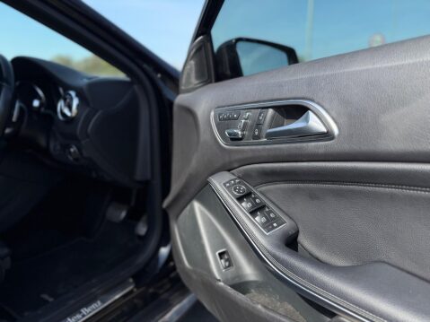 Mercedes-Benz GLA 2.1 GLA200d AMG Line (Premium Plus) 7G-DCT 4MATIC Euro 6 (s/s) 5dr 17