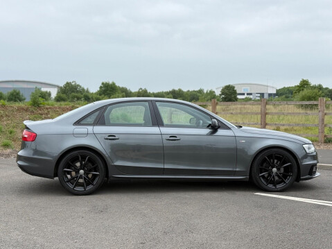 Audi A4 2.0 TDI Black Edition Plus Euro 5 (s/s) 4dr 3