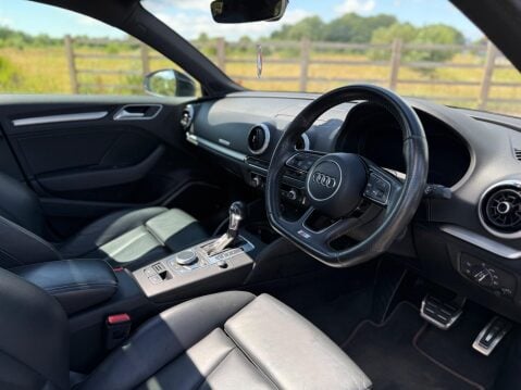 Audi S3 2.0 TFSI Black Edition Sportback S Tronic quattro Euro 6 (s/s) 5dr 11