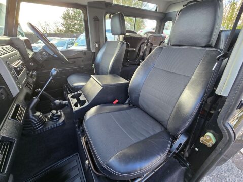 Land Rover Defender 2.5 TD5 XS 3dr 7