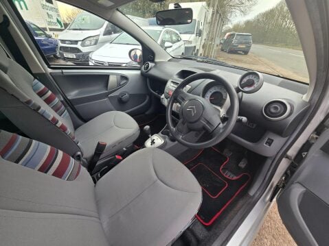 Citroen C1 1.0i VTR+ EGS5 Euro 5 5dr 9