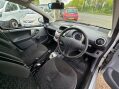Peugeot 107 1.0 12V Urban 2 Tronic Euro 4 5dr 9