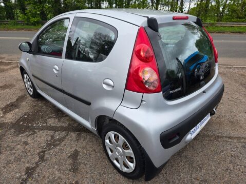Peugeot 107 1.0 12V Urban 2 Tronic Euro 4 5dr 6
