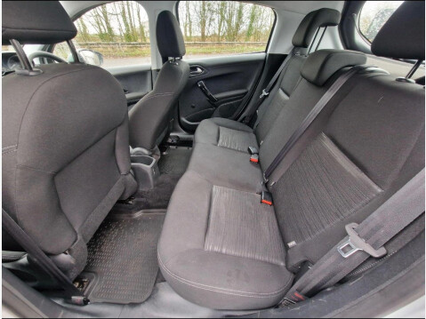 Peugeot 208 1.6 BlueHDi Access (a/c) Euro 6 5dr 12