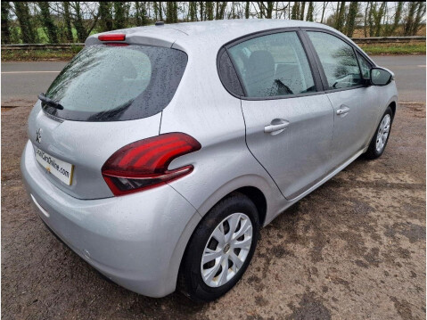 Peugeot 208 1.6 BlueHDi Access (a/c) Euro 6 5dr 4