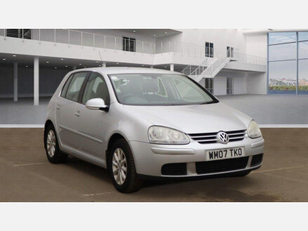 Volkswagen Golf 1.6 FSI Match 5dr