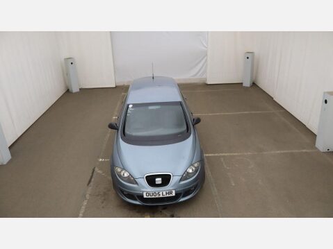 SEAT Toledo 1.6 8v Reference 5dr 9