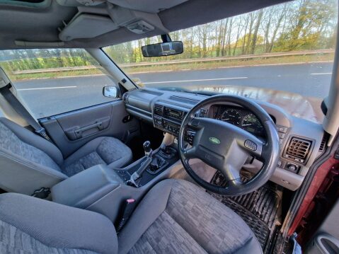 Land Rover Discovery 2.5 TD5 GS 5dr (7 Seats) 20