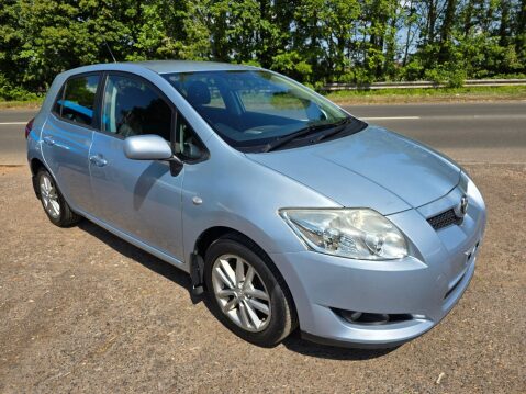 Toyota Auris 1.4 D-4D TR 5dr 2