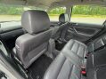 Volkswagen Passat 1.9 TDI PD Highline 4dr 19