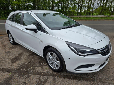 Vauxhall Astra 1.6 CDTi BlueInjection Design Sports Tourer Euro 6 (s/s) 5dr