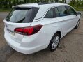 Vauxhall Astra 1.6 CDTi BlueInjection Design Sports Tourer Euro 6 (s/s) 5dr 9