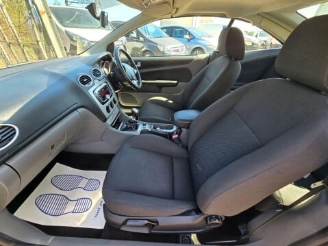 Ford Focus CC 2.0 TD CC-2 2dr 18