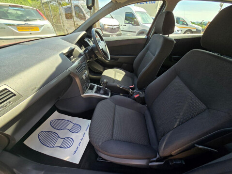 Vauxhall Astra 1.6i 16v Life 5dr 13