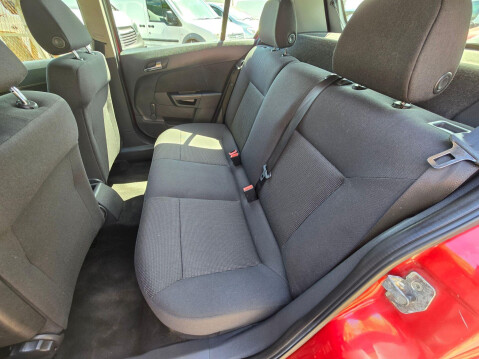 Vauxhall Astra 1.6i 16v Life 5dr 15