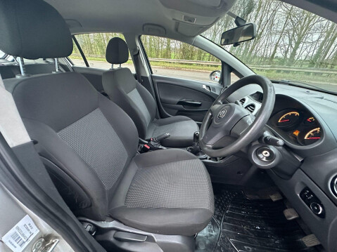 Vauxhall Corsa 1.3 CDTi ecoFLEX Active Euro 5 5dr (A/C) 7