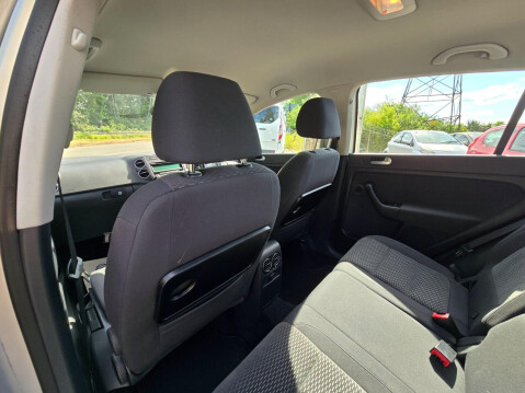 Volkswagen Golf Plus 1.6 TDI SE Euro 5 5dr 18