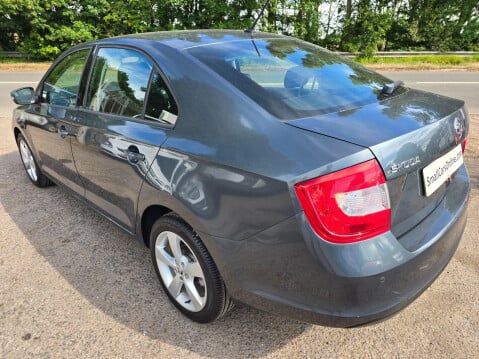 Skoda Rapid 1.6 TDI SE L Euro 6 (s/s) 5dr 6