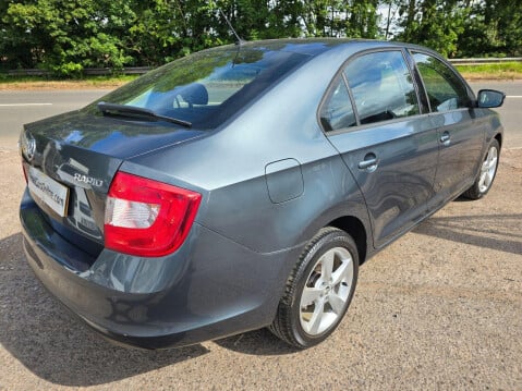 Skoda Rapid 1.6 TDI SE L Euro 6 (s/s) 5dr 8