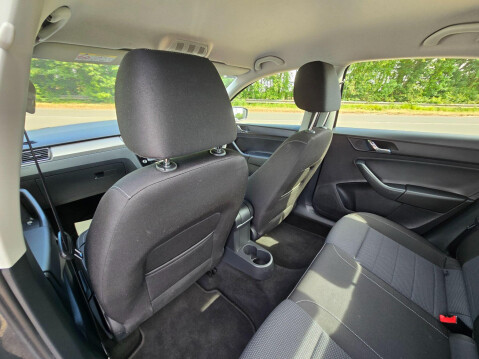 Skoda Rapid 1.6 TDI SE L Euro 6 (s/s) 5dr 21