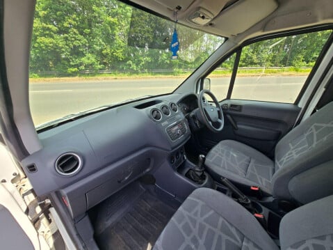Ford Transit Connect 1.8 TDCi T230 L3 H3 4dr DPF 11