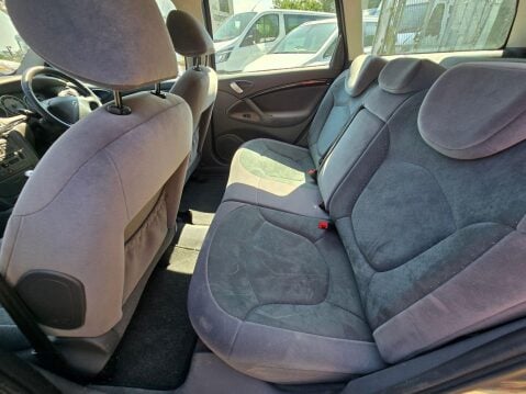 Citroen C5 2.0 HDi 16V Exclusive 5dr 21