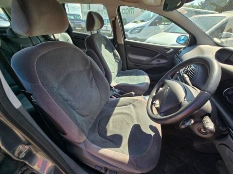 Citroen C5 2.0 HDi 16V Exclusive 5dr 11