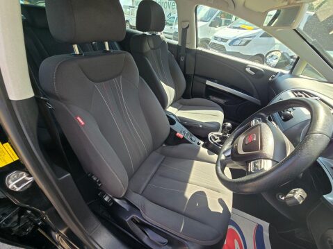 SEAT Leon 1.6 TDI Ecomotive CR SE Copa Euro 5 (s/s) 5dr 16