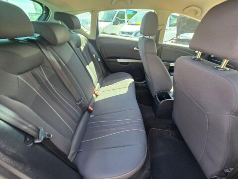 SEAT Leon 1.6 TDI Ecomotive CR SE Copa Euro 5 (s/s) 5dr 22