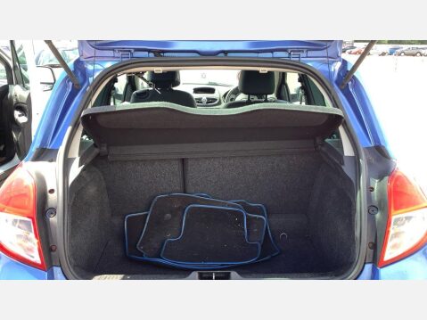 Renault Clio 1.5 dCi GT Euro 4 3dr 8