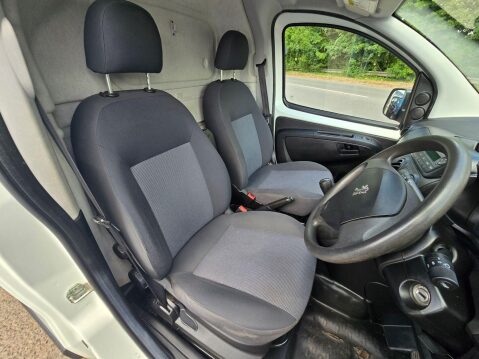 Peugeot Bipper 1.3 HDi SE FWD L1 H1 3dr 11