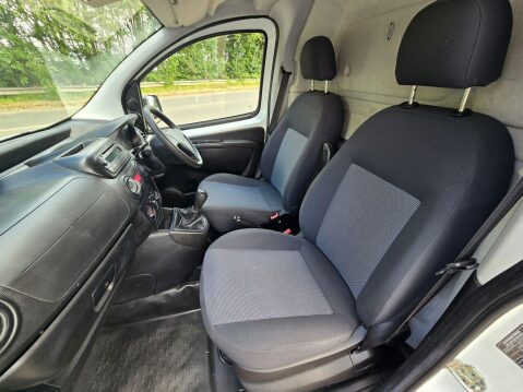 Peugeot Bipper 1.3 HDi SE FWD L1 H1 3dr 14