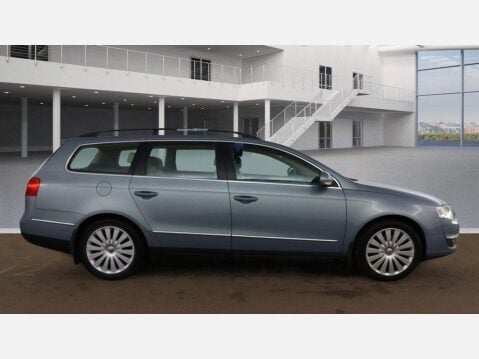 Volkswagen Passat 2.0 TDI Highline Plus DSG Euro 5 5dr 6