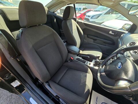 Ford Focus CC 2.0 TD CC-2 2dr 16