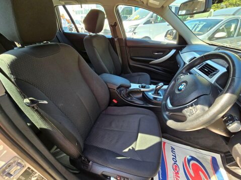 BMW 3 Series 3.0 330d Luxury Touring Auto xDrive Euro 6 (s/s) 5dr 12