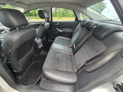 Ford Mondeo 2.0 TDCi Titanium X 4dr 19