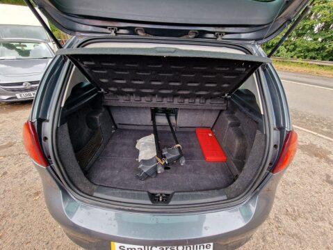 SEAT Altea 1.6 TDI Ecomotive CR SE Euro 5 (s/s) 5dr 21