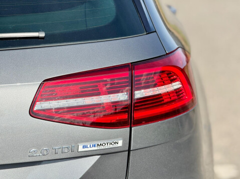 Volkswagen Passat 2.0 TDI BlueMotion Tech GT Euro 6 (s/s) 5dr 22